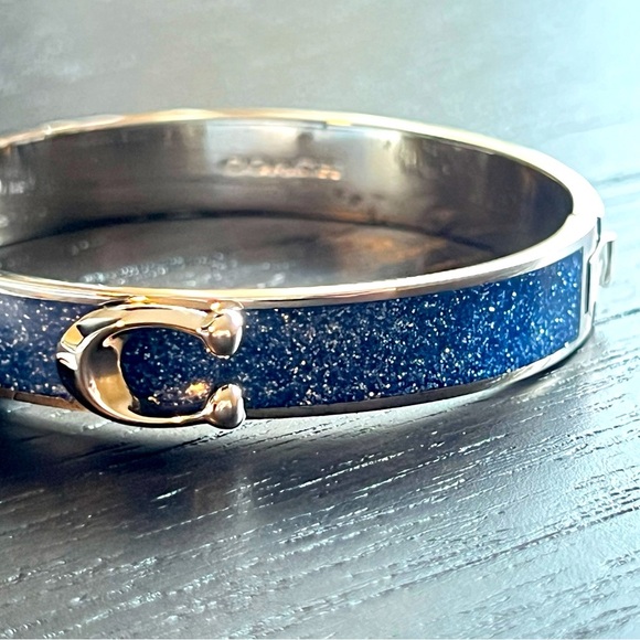 NWT Coach Signature C Logo Hinged Bangle Bracelet- Sparkly Blue Enamel w/ Silver - Picture 1 of 7